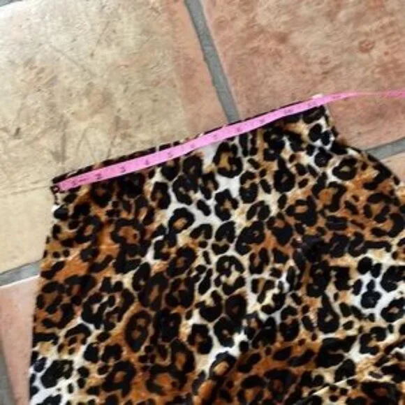 🌸 New AQUA ✨ Leopard Print  Velvet Ruffle Tiered Mini Skirt - Picture 4 of 5